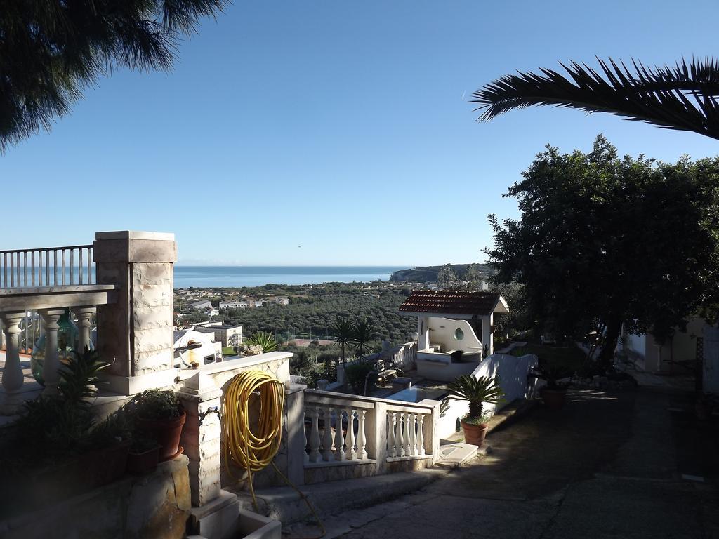 Villa Casa Del Carrubo à Vieste Extérieur photo